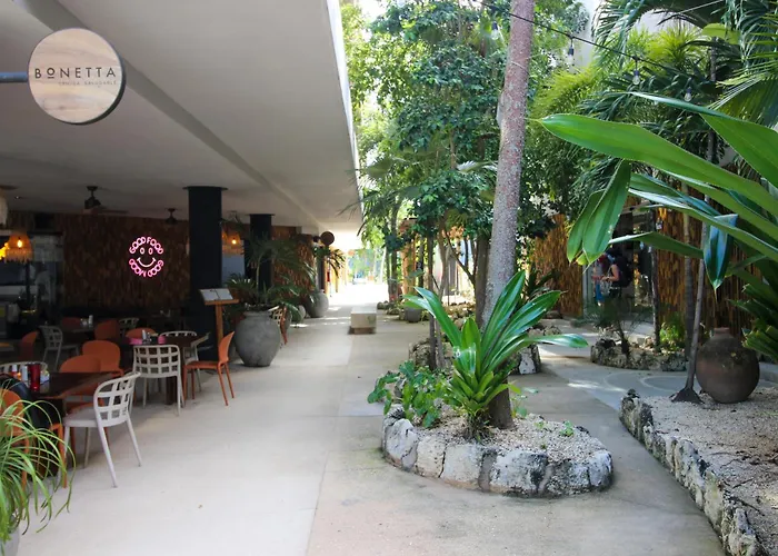Luxury With Rooftop Pool And Gym In Location Tulum